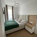 Aparthotel Richter By The Sea 3*