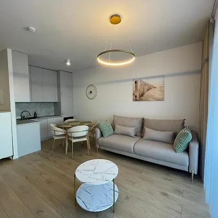 Richter By The Sea Aparthotel