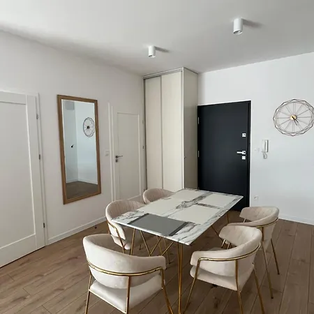 Aparthotel Richter By The Sea 3*