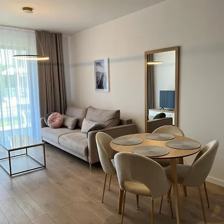 Aparthotel Richter By The Sea